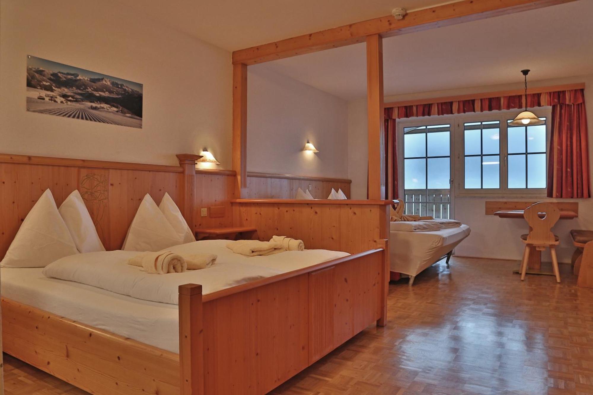Aparthotel Paradies - Schrempfgut 弗拉绍 外观 照片