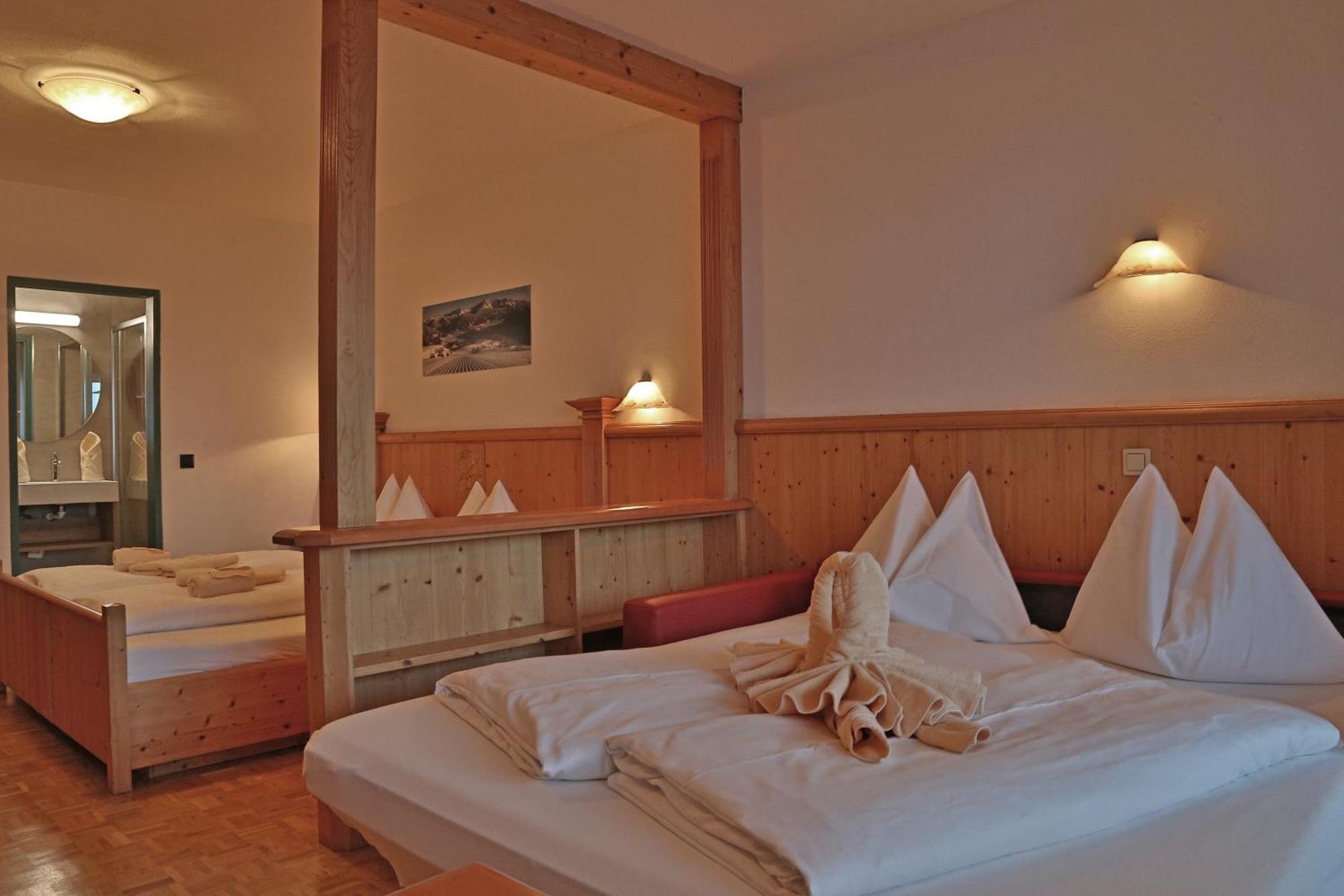Aparthotel Paradies - Schrempfgut 弗拉绍 外观 照片