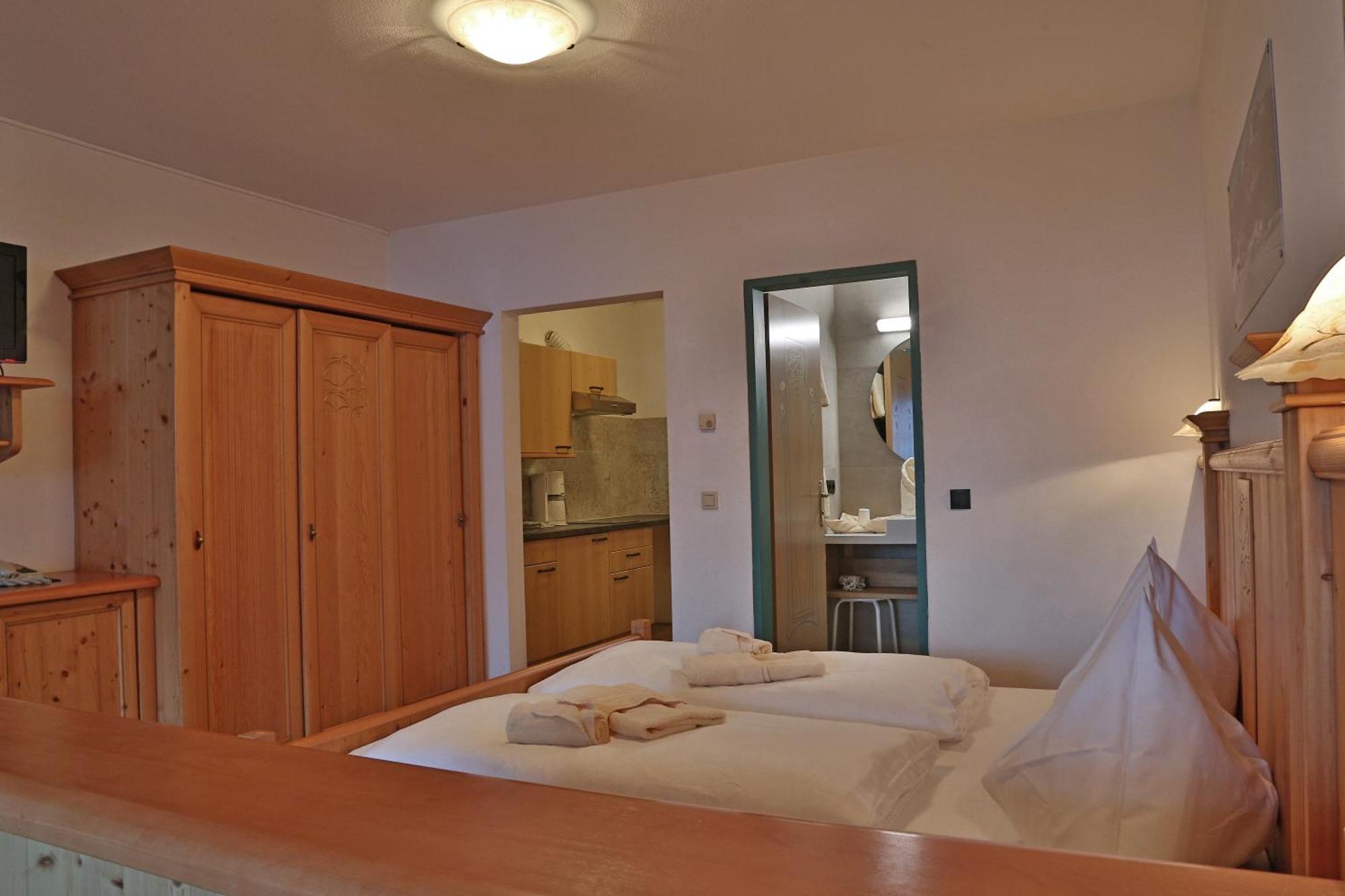 Aparthotel Paradies - Schrempfgut 弗拉绍 外观 照片